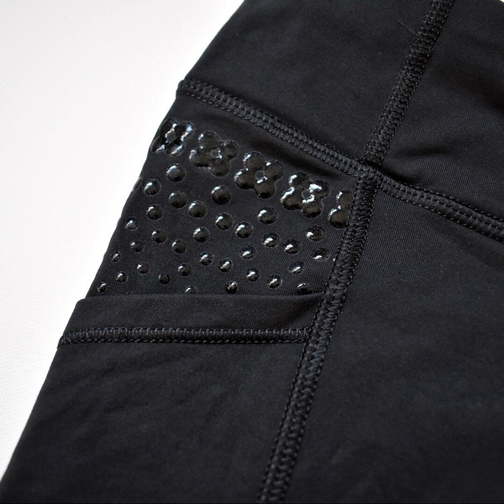 Lululemon Run Shorty Short - Picture 5 of 15